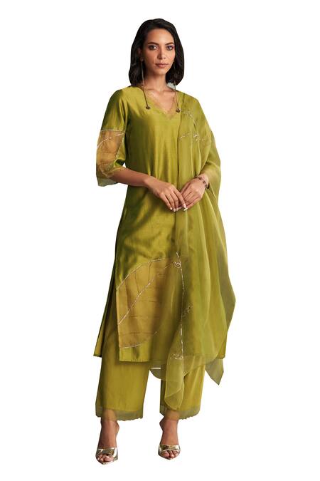 Charkhee Green Chanderi, , Organza, Satin Embroidery, Gota Hand Kurta Set Online at Aza Fashions Charkhee_Green Chanderi, , Organza, Satin Embroidery, Gota Hand Kurta Set _Online_at_Aza_Fashions