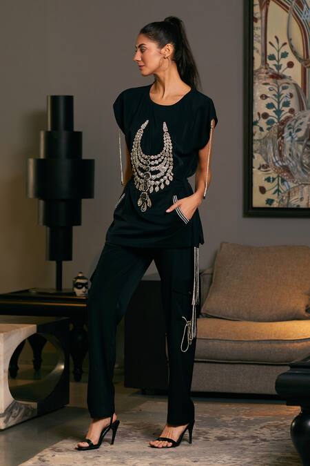 Siddartha Tytler_Black Microfiber Embroidery Round Neck Necklace Jumper With Jogger _Online_at_Aza_Fashions