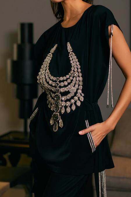 Buy_Siddartha Tytler_Black Microfiber Embroidery Round Neck Necklace Jumper With Jogger _Online_at_Aza_Fashions