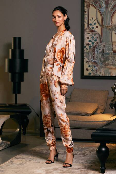 Siddartha Tytler Beige Bamboo Bandeau Neck Floral Garden Print Shirt With Jogger Online at Aza Fashions Siddartha Tytler_Beige Bamboo Bandeau Neck Floral Garden Print Shirt With Jogger _Online_at_Aza_Fashions