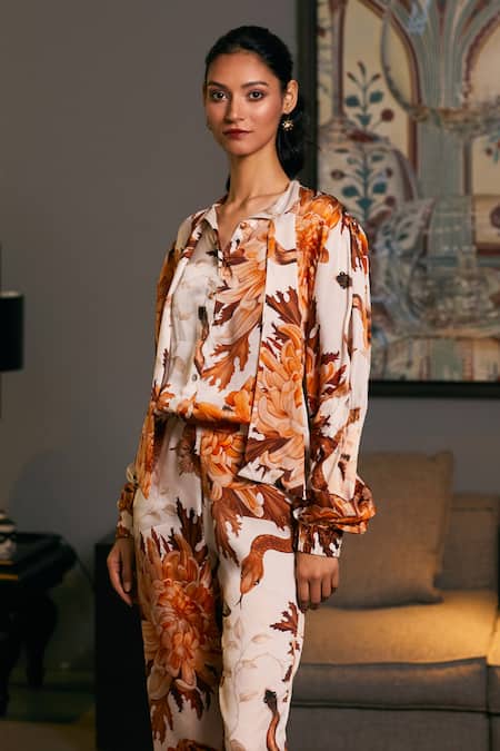 Siddartha Tytler_Beige Bamboo Collared Chrysanthemum Print Shirt With Jogger _Online_at_Aza_Fashions