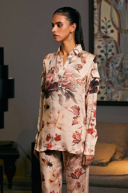 Siddartha Tytler Beige Bamboo Shawl Neck Floral Bee Print Shirt With Jogger Online at Aza Fashions Siddartha Tytler_Beige Bamboo Shawl Neck Floral Bee Print Shirt With Jogger _Online_at_Aza_Fashions