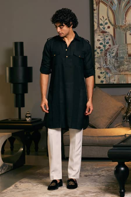 Siddartha Tytler Solid Military Kurta 