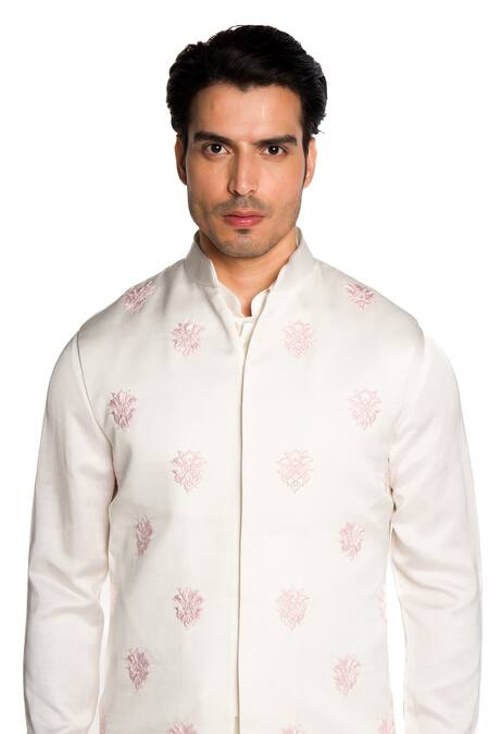 Buy_Arjuun Kilachand_Ivory Linen Silk Embroidered Motif Floral Bundi Kurta Set _Online_at_Aza_Fashions