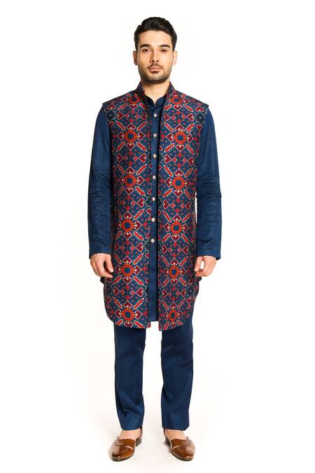 Shop_Arjuun Kilachand_Blue Pattern Long Open Bundi Set _Online_at_Aza_Fashions