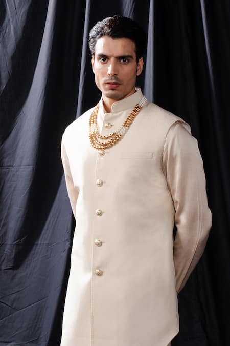 Arjuun Kilachand Beige Jacquard Solid Long Bundi Set Online at Aza Fashions Arjuun Kilachand_Beige Jacquard Solid Long Bundi Set _Online_at_Aza_Fashions