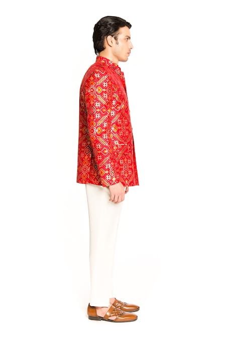 Buy Arjuun Kilachand Red Patola Bandhgala With Pant Buy_Arjuun Kilachand_Red Patola Bandhgala With Pant