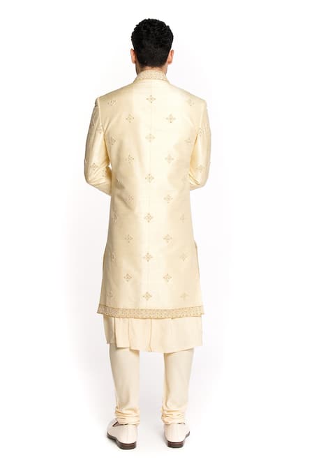 Arjuun Kilachand Motif Embroidered Sherwani & Kurta Set 
