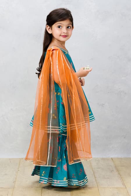 Shop Pinkcow designs pvt ltd Green Cotton, Chiffon Gota Patti Floral Print Kurta And Sharara Set at Aza Fashions Shop_Pinkcow designs pvt ltd_Green Cotton, Chiffon Gota Patti Floral Print Kurta And Sharara Set _at_Aza_Fashions