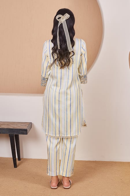 Shop Bhawna Sethi Yellow Cotton, Silk Cut Work, Sequins Shawl Neck Canary Kurta And Pant Co-ord Set at Aza Fashions Shop_Bhawna Sethi_Yellow Cotton, Silk Cut Work, Sequins Shawl Neck Canary Kurta And Pant Co-ord Set _at_Aza_Fashions