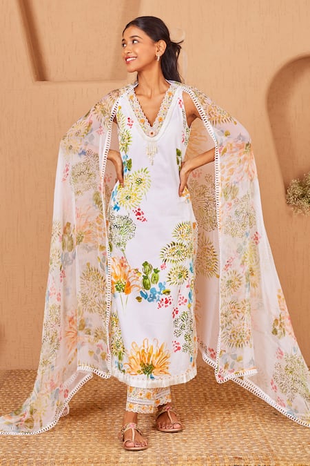 Bhawna Sethi_White Cotton, Silk Embroidery, Cut Work Pelican Floral Print Kurta With Pant _Online_at_Aza_Fashions