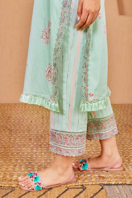 Shop Bhawna Sethi Green Cotton, Silk Embroidery V-neck Lovebird Floral Print Kurta With Pant Online at Aza Fashions Shop_Bhawna Sethi_Green Cotton, Silk Embroidery V-neck Lovebird Floral Print Kurta With Pant _Online_at_Aza_Fashions