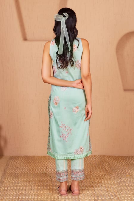 Shop Bhawna Sethi Green Cotton, Silk, Chiffon Lovebird Printed Sleeveless Kurta Set With Dupatta at Aza Fashions Shop_Bhawna Sethi_Green Cotton, Silk, Chiffon Lovebird Printed Sleeveless Kurta Set With Dupatta _at_Aza_Fashions