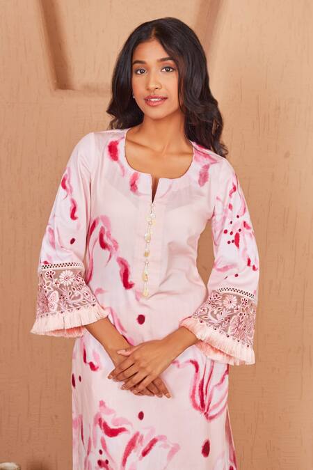 Bhawna Sethi Pink Cotton, Silk, Organza Rosella Floral Print Kurta Set With Dupatta Online at Aza Fashions Bhawna Sethi_Pink Cotton, Silk, Organza Rosella Floral Print Kurta Set With Dupatta _Online_at_Aza_Fashions