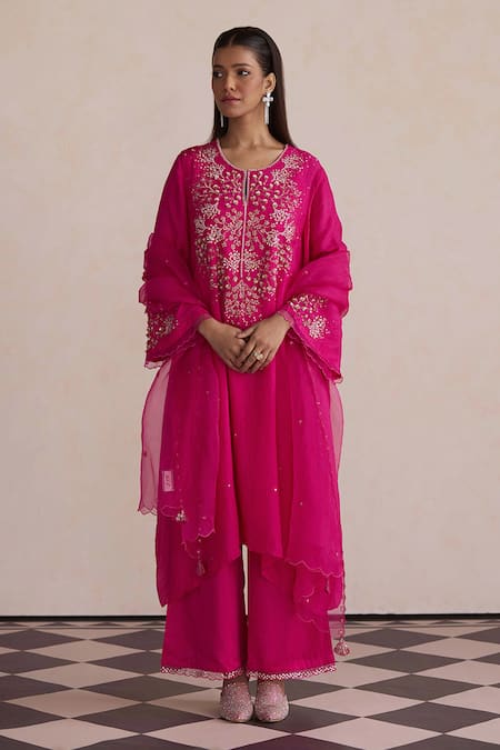 One Not Two Embroidered Organza Scalloped Dupatta 