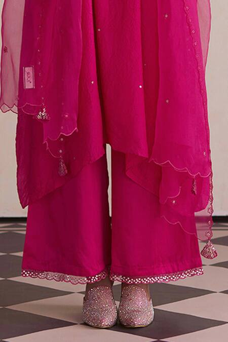 Buy One Not Two Pink Organza Embroidery Scalloped Dupatta Online at Aza Fashions Buy_One Not Two_Pink Organza Embroidery Scalloped Dupatta _Online_at_Aza_Fashions