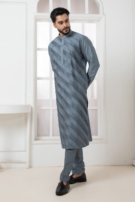 Darshika Menswear_Grey Cotton, Silk Pintucked Kurta And Pant Set _Online_at_Aza_Fashions
