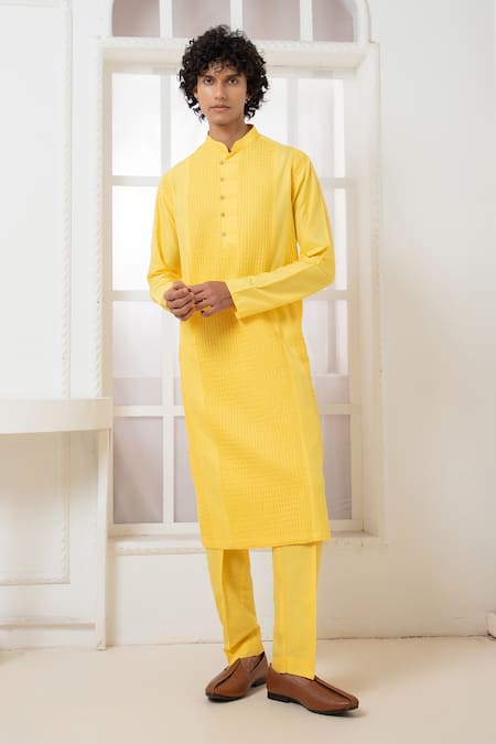 Darshika Menswear Crushed Pintucked Kurta & Pant Set 