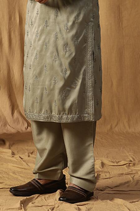 Buy_Kudrat Couture_Green Silk Embroidered Bead Rooh Kurta And Salwar Set_Online_at_Aza_Fashions