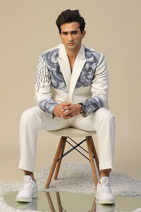 Buy_Kudrat Couture_White Imported Italian Hand Painted Embroidered Suit Set