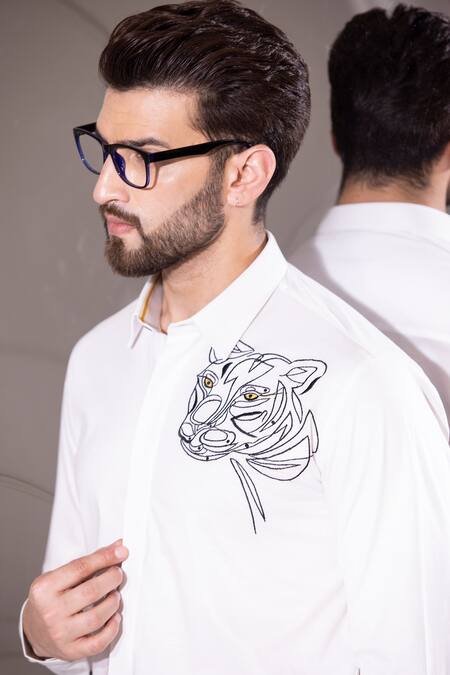 Amit Arora_White Cotton Embroidery Tiger Threadwork Shirt _Online_at_Aza_Fashions