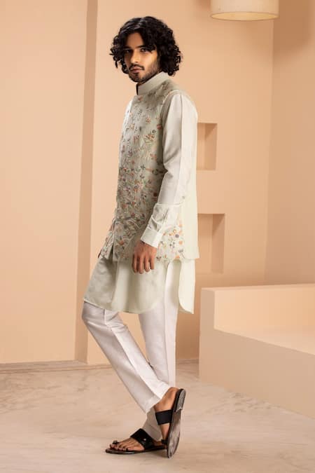 Buy_Amit Arora_Green Silk Embroidery Phool Bundi Kurta Set _Online_at_Aza_Fashions