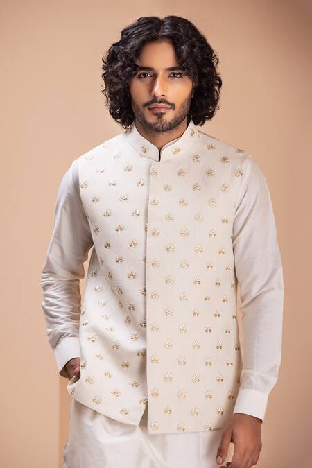 Shop_Amit Arora_Cream Silk Embroidery Wildflora Bundi Kurta Set _Online_at_Aza_Fashions