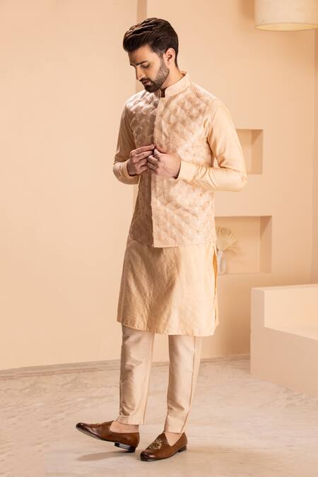 Buy_Amit Arora_Peach Silk Embroidery Shamiyana Bundi Kurta Set _Online_at_Aza_Fashions
