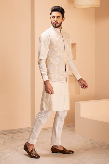 Shop Amit Arora Beige Cotton, Silk Embroidery Paisley Bloom Bundi Set Online at Aza Fashions Shop_Amit Arora_Beige Cotton, Silk Embroidery Paisley Bloom Bundi Set _Online_at_Aza_Fashions
