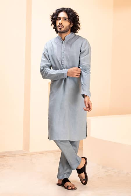 AMIT ARORA Embroidered Linen Kurta With Aligadhi 