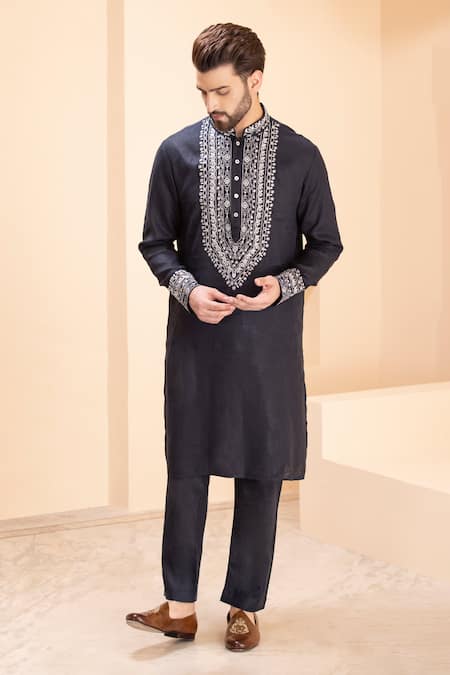 AMIT ARORA Metal Embroidered Kurta With Aligadhi 