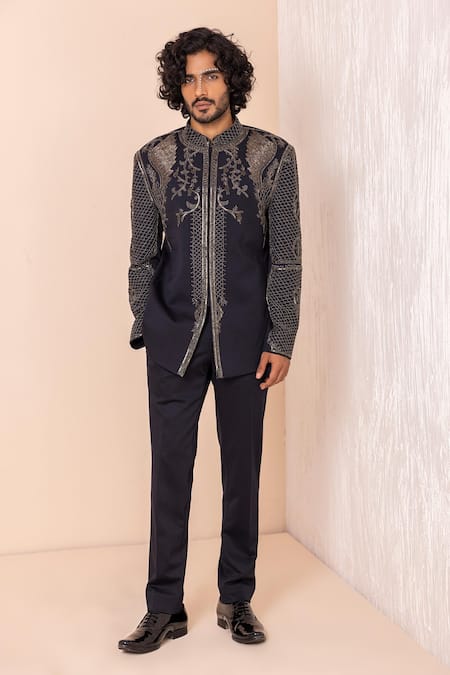 AMIT ARORA Crest Metal Embroidered Jodhpuri Bandhgala With Pant 