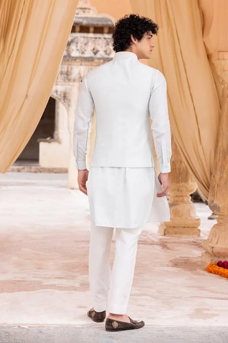 Shop Amit Arora Blue Cotton, Silk Diamonds Swirl Leather Dori Embroidered Bundi Set at Aza Fashions Shop_Amit Arora_Blue Cotton, Silk Diamonds Swirl Leather Dori Embroidered Bundi Set _at_Aza_Fashions