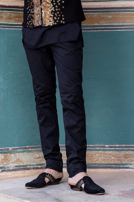 Amit Arora Black Cotton, Modal, Silk Sequins Embroidered Bundi Kurta Set Online at Aza Fashions Amit Arora_Black Cotton, Modal, Silk Sequins Embroidered Bundi Kurta Set _Online_at_Aza_Fashions