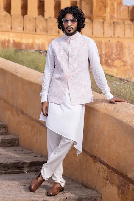 AMIT ARORA Foliage Swerve Embroidered Bundi Kurta Set 