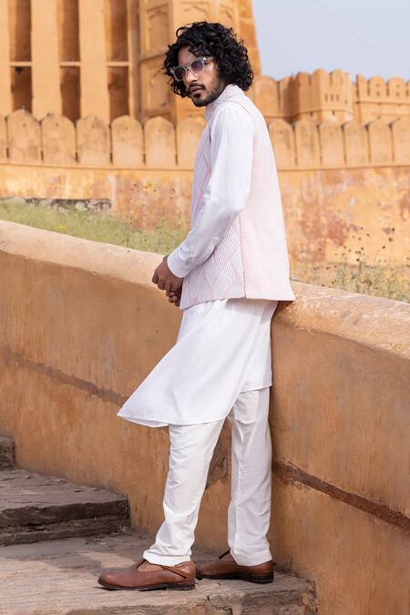 Shop Amit Arora Pink Cotton, Silk, Rayon Embroidery Foliage Swerve Bundi Kurta Set at Aza Fashions Shop_Amit Arora_Pink Cotton, Silk, Rayon Embroidery Foliage Swerve Bundi Kurta Set _at_Aza_Fashions