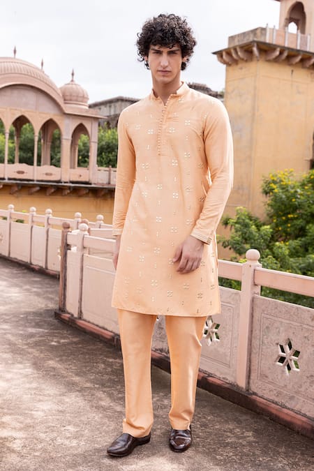 AMIT ARORA Geometric Metal Work Kurta With Aligadi Pant 