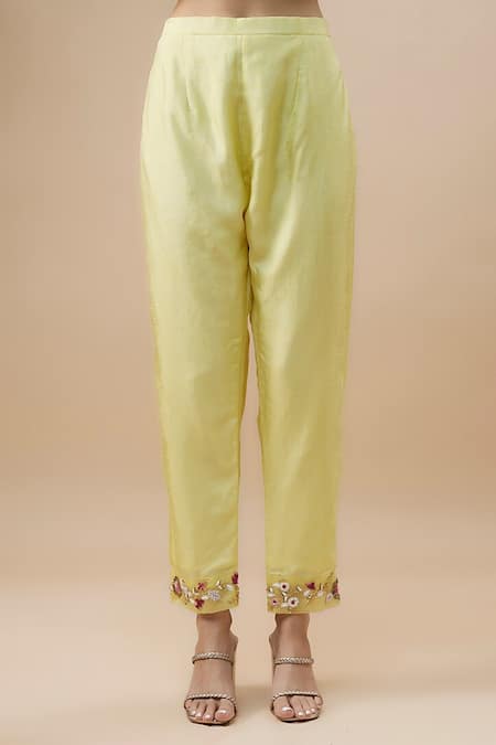 Label Deepshika Agarwal_Yellow Organza, Taffeta Embroidery Round Neck Floral Neckline Anarkali Set _Online_at_Aza_Fashions