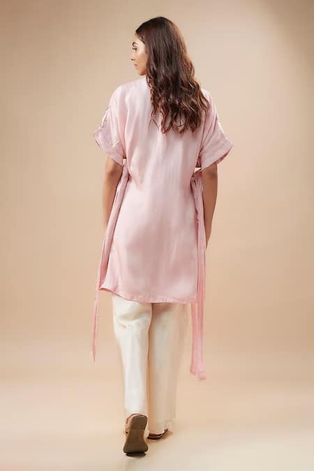 Label Deepshika Agarwal Leaf Embroidered Kurta & Flared Pant Set 