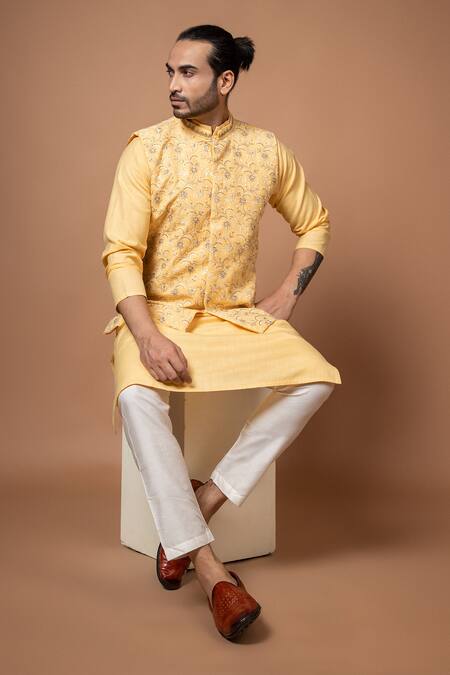 Buy Priyanka Haralalka Yellow Cotton, Silk Embroidery Floral Zardozi Bundi Online at Aza Fashions Buy_Priyanka Haralalka_Yellow Cotton, Silk Embroidery Floral Zardozi Bundi _Online_at_Aza_Fashions