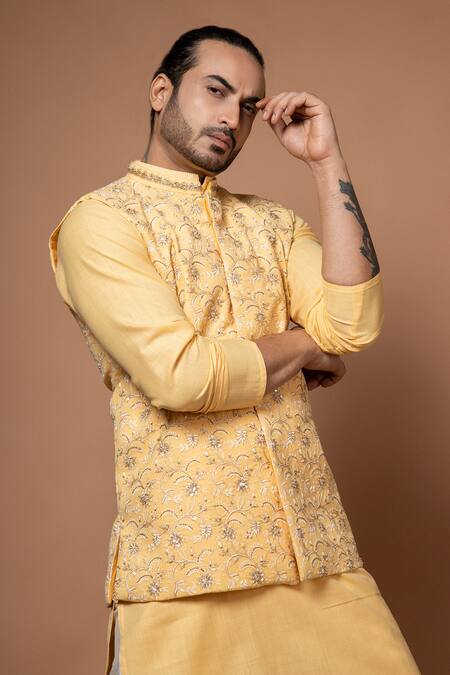 Shop Priyanka Haralalka Yellow Cotton, Silk Embroidery Floral Zardozi Bundi Online at Aza Fashions Shop_Priyanka Haralalka_Yellow Cotton, Silk Embroidery Floral Zardozi Bundi _Online_at_Aza_Fashions