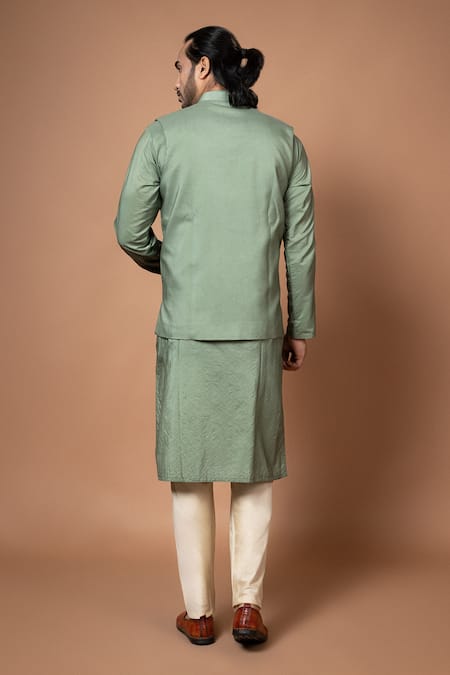 Shop Priyanka Haralalka Green Silk, Cotton Embroidery Floral Chord Bundi And Kurta Set at Aza Fashions Shop_Priyanka Haralalka_Green Silk, Cotton Embroidery Floral Chord Bundi And Kurta Set _at_Aza_Fashions