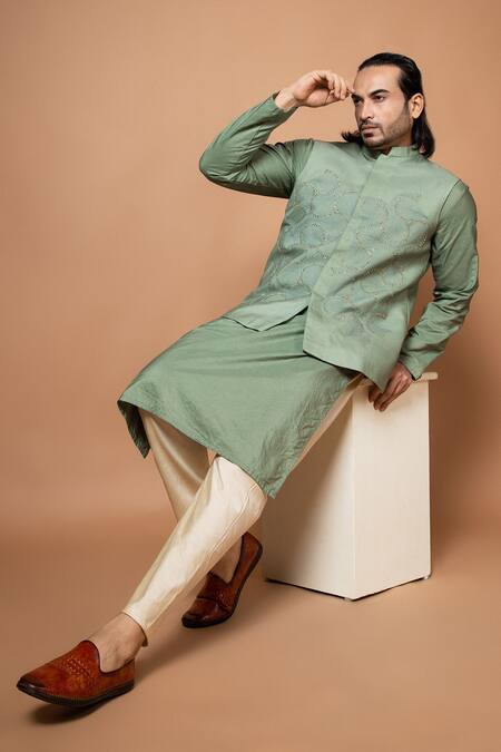 Priyanka Haralalka Green Silk, Cotton Embroidery Floral Chord Bundi And Kurta Set Online at Aza Fashions Priyanka Haralalka_Green Silk, Cotton Embroidery Floral Chord Bundi And Kurta Set _Online_at_Aza_Fashions