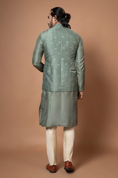 Priyanka Haralalka Floral Sequin Embroidered Bundi 