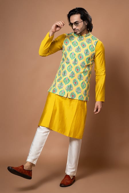 Priyanka Haralalka Mustard Yellow Hand Embroidered Kurta Set 