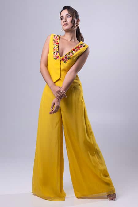 Dajwaree_Yellow Organza Embroidery V-neck Daisy Top With Pant _at_Aza_Fashions