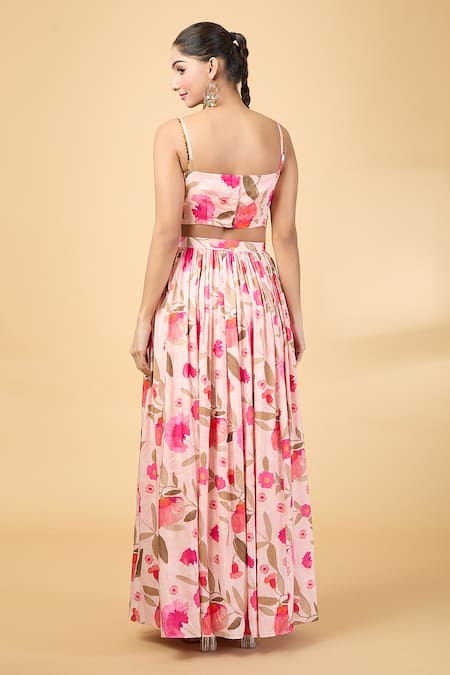 Shop Kalakaari By Sagarika Pink Organza, Embroidery, Sequins Sweetheart Neck Blouse And Lehenga Set at Aza Fashions Shop_Kalakaari By Sagarika_Pink Organza, Embroidery, Sequins Sweetheart Neck Blouse And Lehenga Set _at_Aza_Fashions