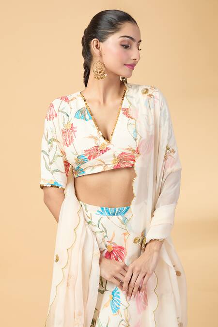 Shop Kalakaari By Sagarika Off White Organza, Embroidery, Zari V-neck Yoke Blouse And Lehenga Set Online at Aza Fashions Shop_Kalakaari By Sagarika_Off White Organza, Embroidery, Zari V-neck Yoke Blouse And Lehenga Set _Online_at_Aza_Fashions