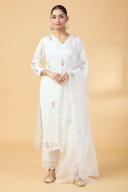 Kalakaari By Sagarika Rose Embroidered Kurta & Pant Set 