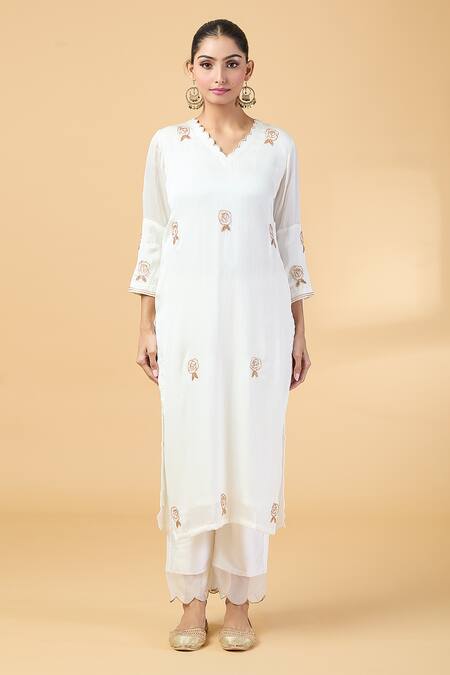 Buy_Kalakaari By Sagarika_White Organza, Embroidery, Sequins, Beads Rose Kurta And Pant Set _Online_at_Aza_Fashions